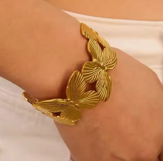 GOLD ANTI TARNISH OPEN CUFF BRACELET