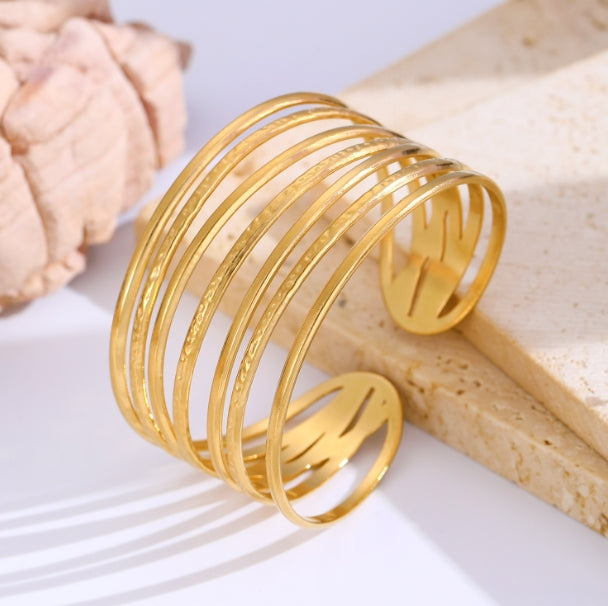 GOLD ANTI TARNISH OPEN CUFF BRACELET