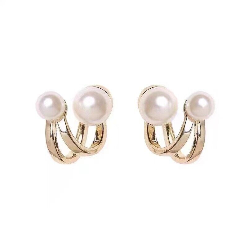 Bow Pearl Huggie Earring