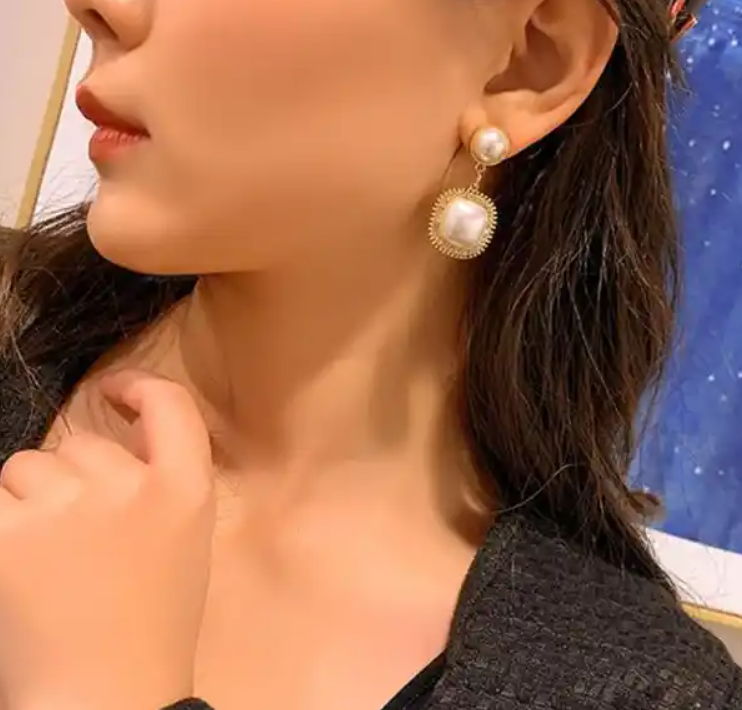 Square Pearl Drop Earring