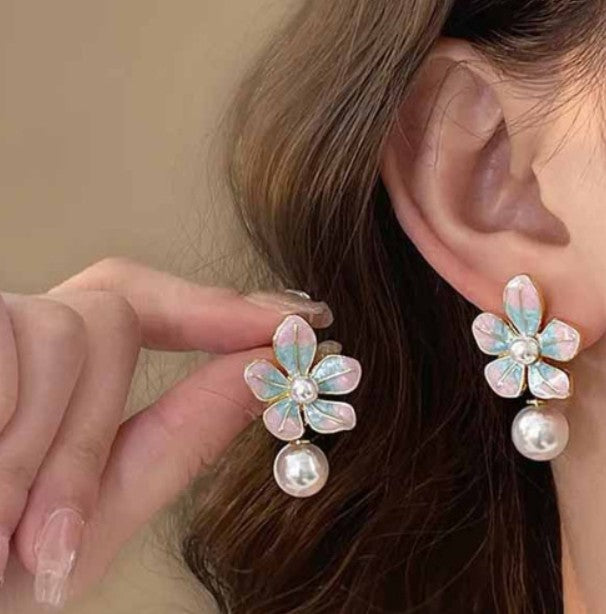 MULTI COLOR PEARL FLOWER DROP KOREAN EARRINGS