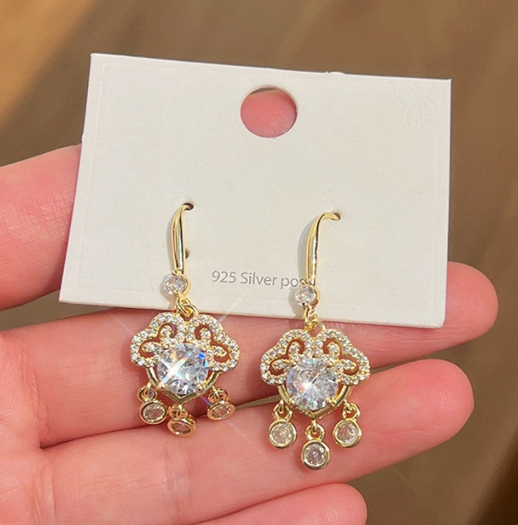 AD STONE CRYSTALS DROP KOREAN EARRINGS