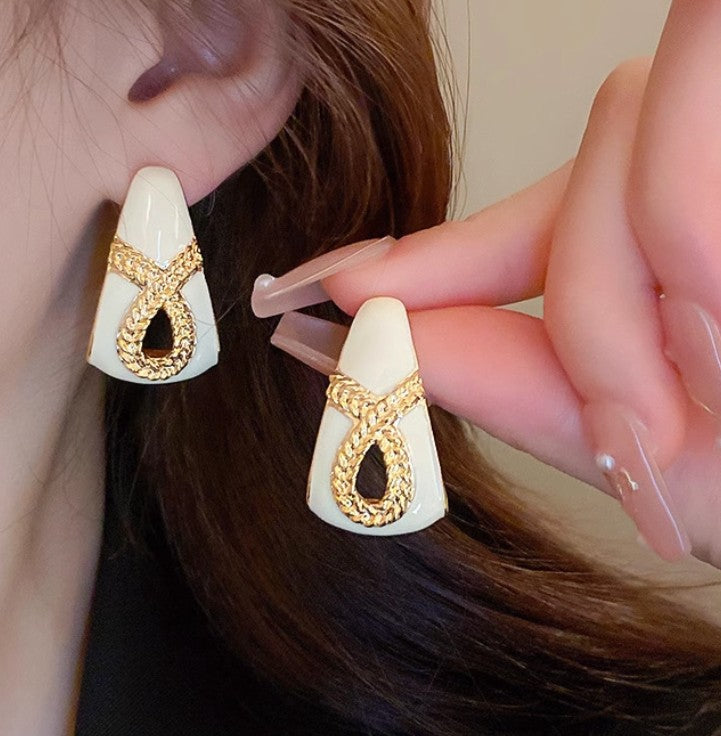 TRIANGLE DROP KOREAN EARRINGS