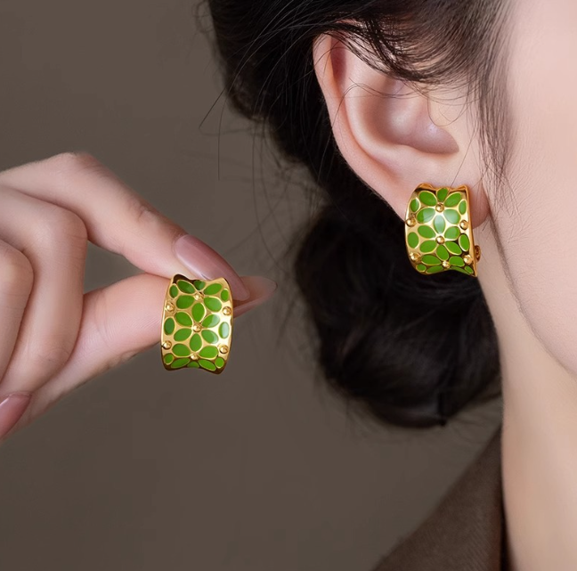 GREEN FLOWER HALF HOOP KOREAN EARRINGS