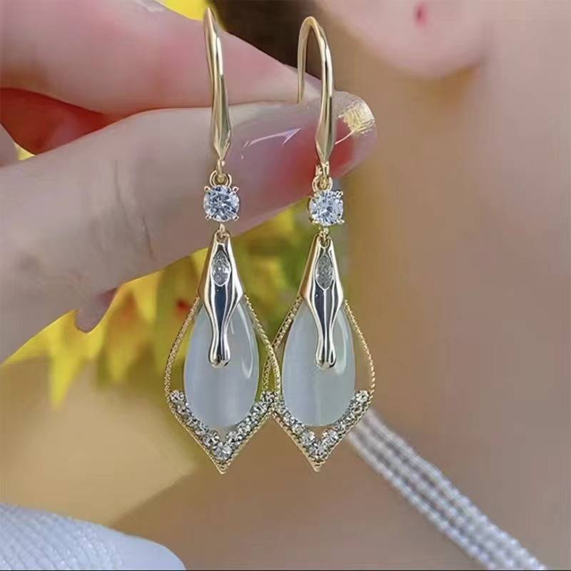 LONG AD STONE DROP KOREAN EARRINGS