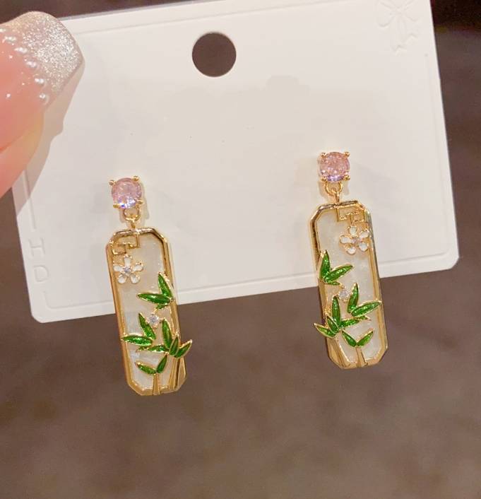 CRYSTALS FLOWER DROP KOREAN EARRINGS