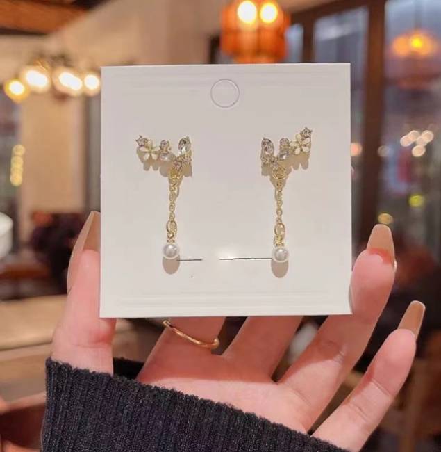 BUTTERFLY DROP KOREAN FLOWER EARRINGS