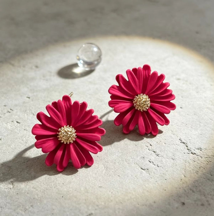 ROSE PINK FLOWER STUD EARRING
