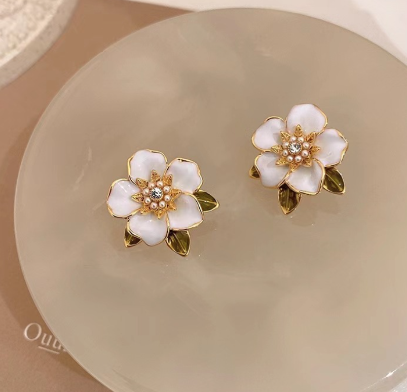 Flower Stud Earring