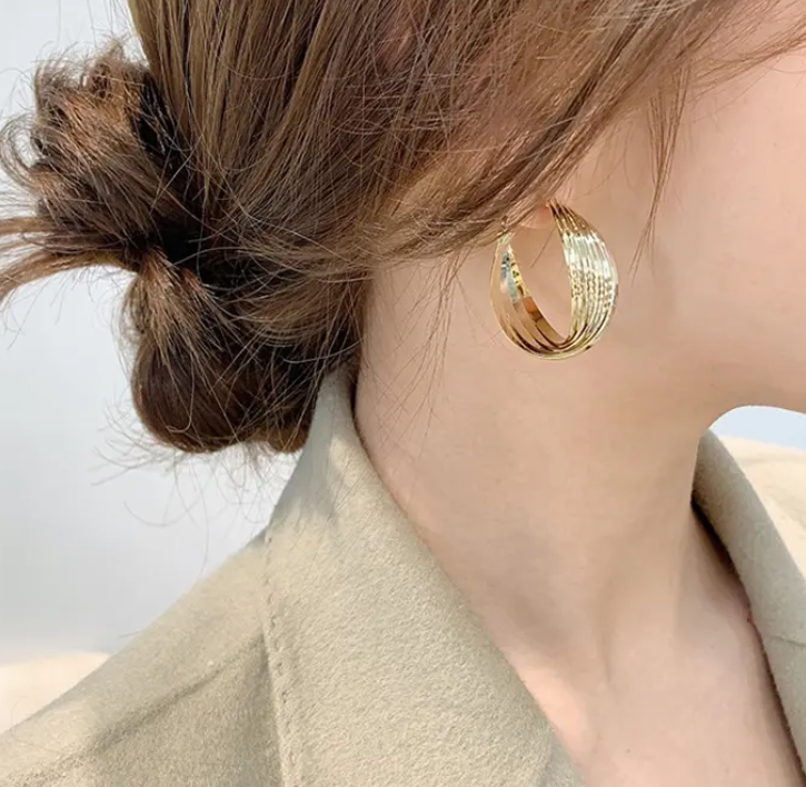Twisted Hoop Earring