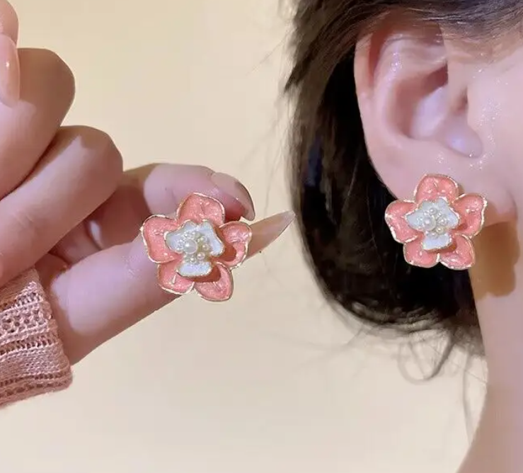 Flower Stud Earring