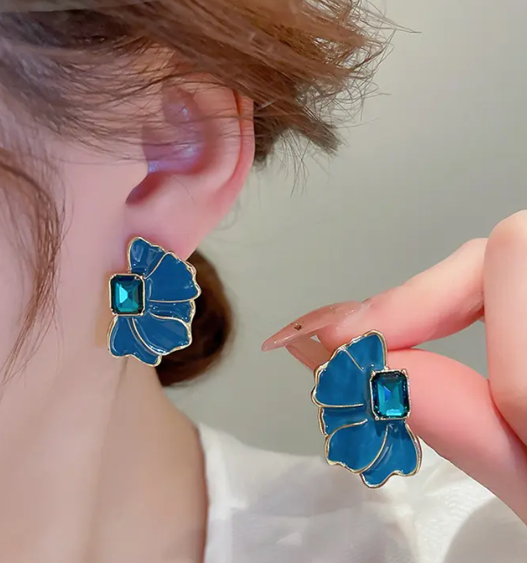 Flower Stud Earring