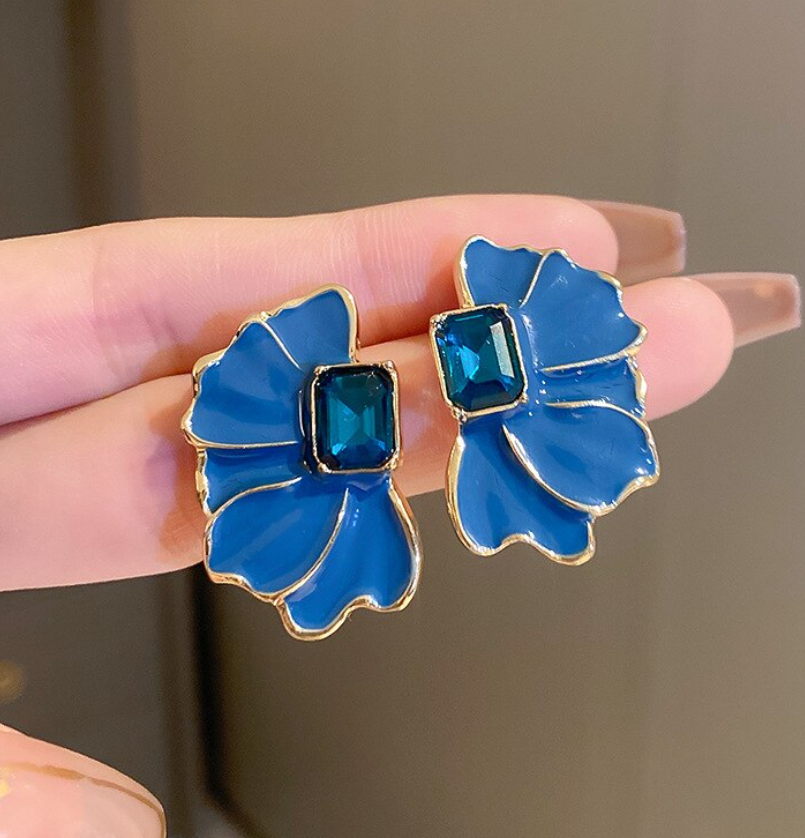 Flower Stud Earring