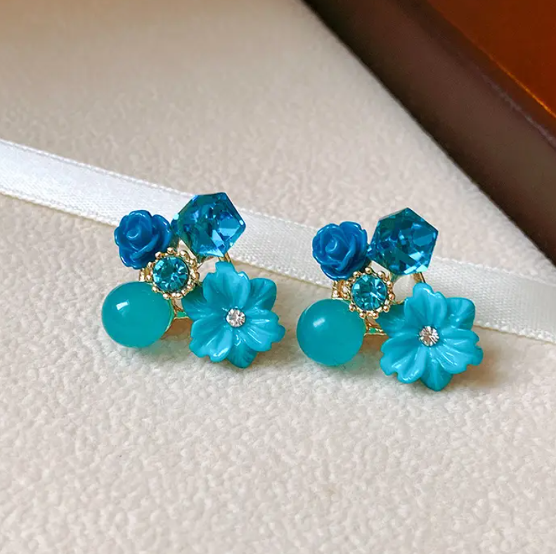 Flower Stud Earring
