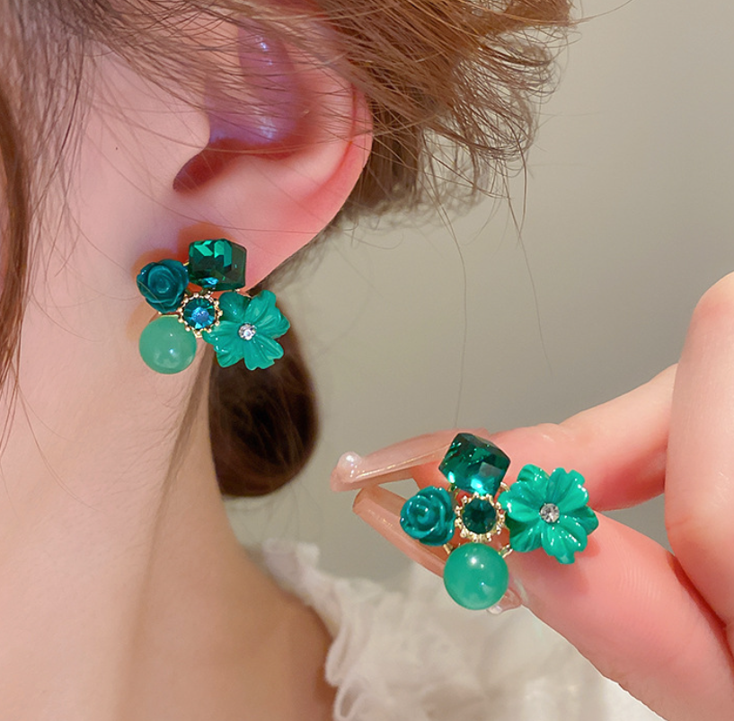 Flower Stud Earring