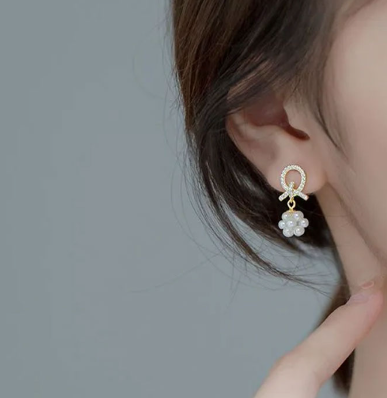Pearl Drop Earring