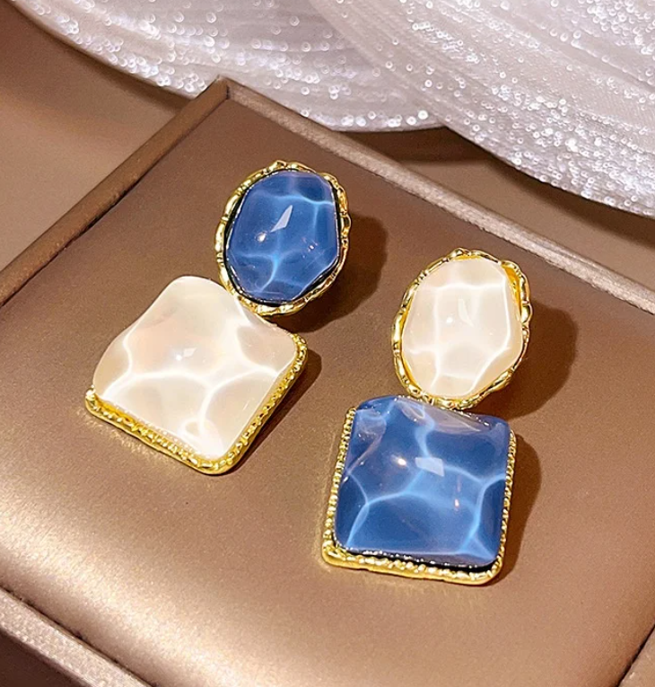 Asymmetric Geometric Drop Earring