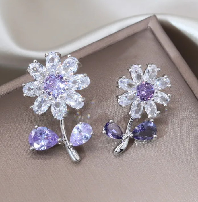 AD Stone Flower Stud Earring
