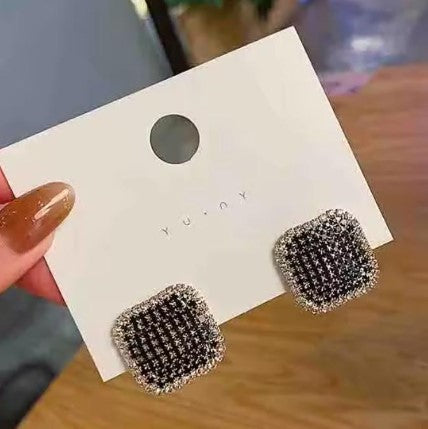 Geometric Luxury Zircon Stud Earring