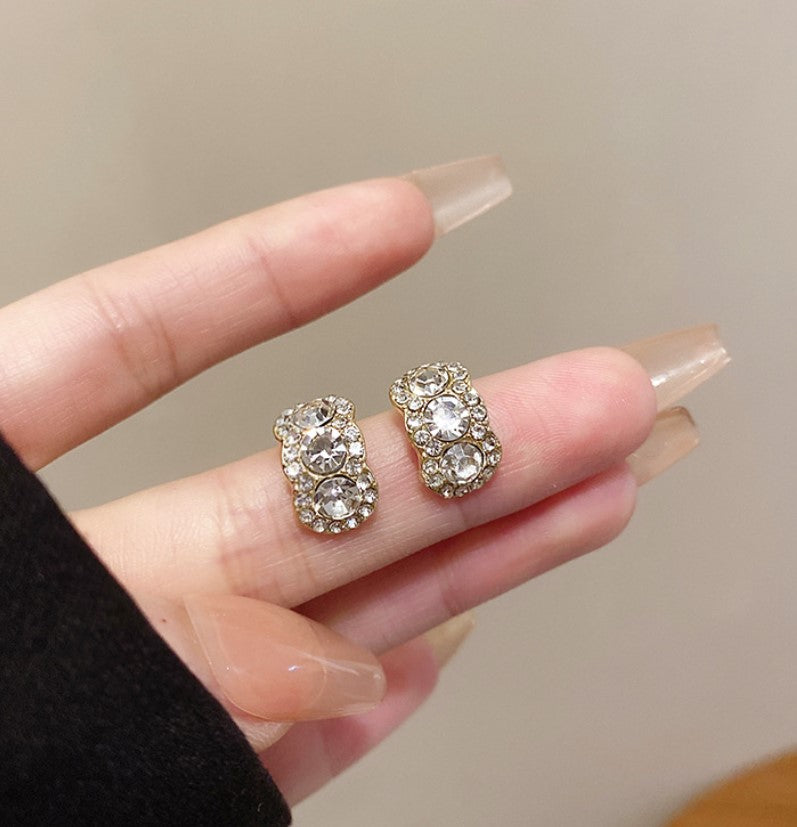 SILVER ZIRCON SMALL STUD EARRING