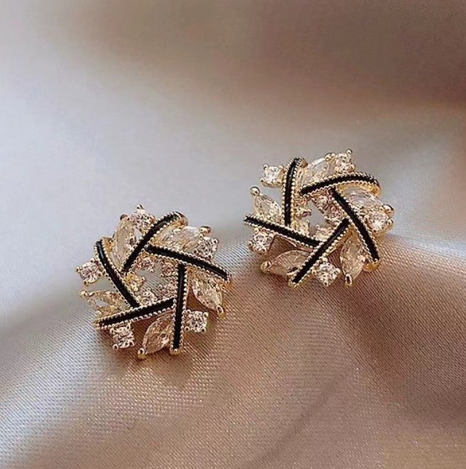 BLACK SMALL ZIRCON KOREAN STUDS EARRINGS