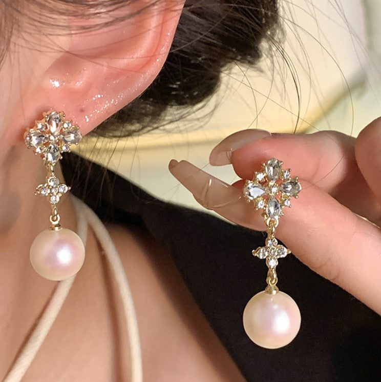 PEARL DROP KOREAN EARRINGS