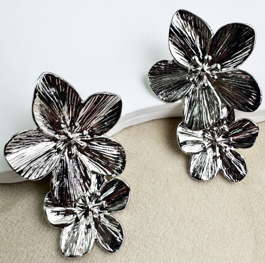 BIG FLOWER DROP KOREAN EARRINGS
