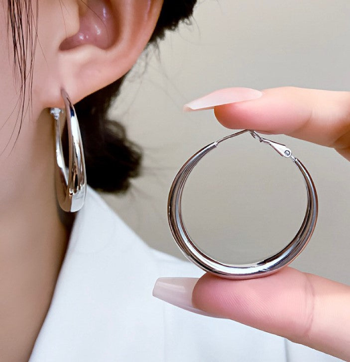 BIG SILVER KOREAN HOOP EARRINGS