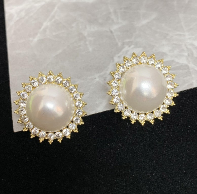 GOLD STONE AD STONE DIAMOND KOREAN STUDS EARRINGS