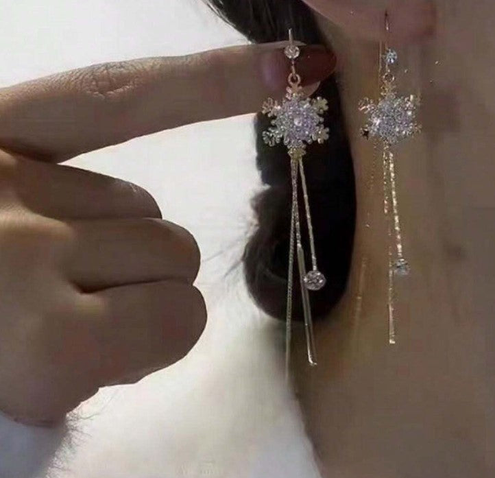 LONG TASSEL SNOWFLAKE KOREAN DROP EARRING