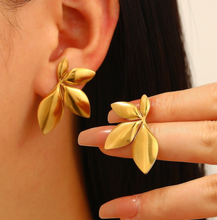FLORAL LEAF ANTI TARNISH STUDS EARRINGS
