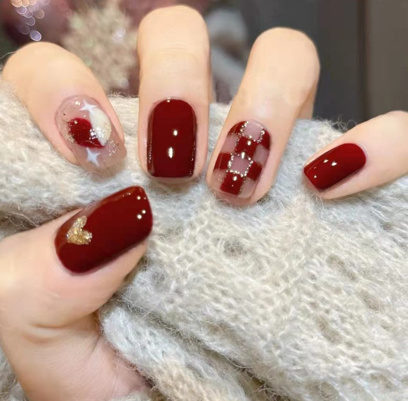 SHORT 24 PC ARTIFICIAL NAILS RED HEART W/ KIT