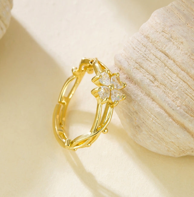 GOLD AD STONE FLOWER RINGS