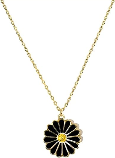 Daisy Flower Pendant Necklace