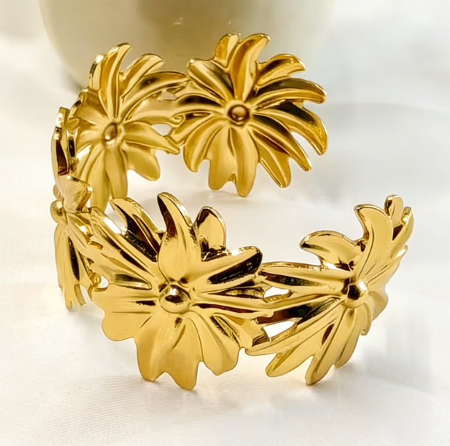GOLD ANTI TARNISH OPEN CUFF BRACELET