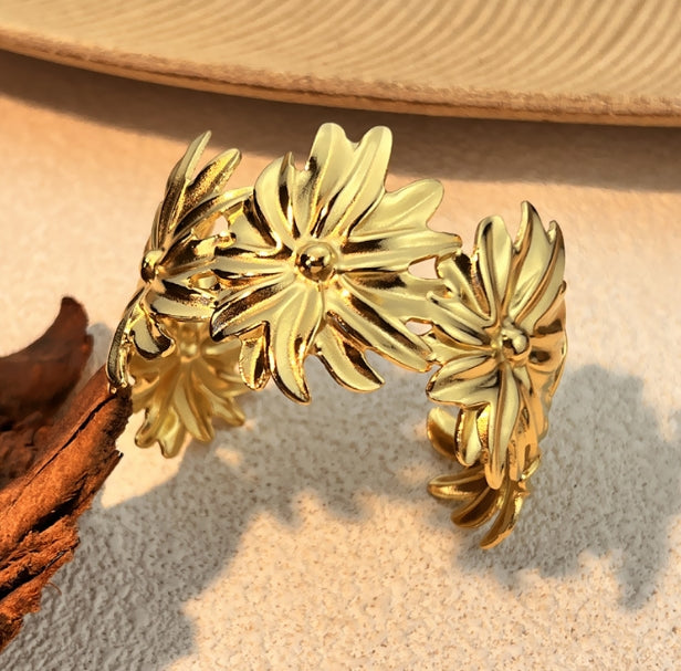 GOLD ANTI TARNISH OPEN CUFF BRACELET