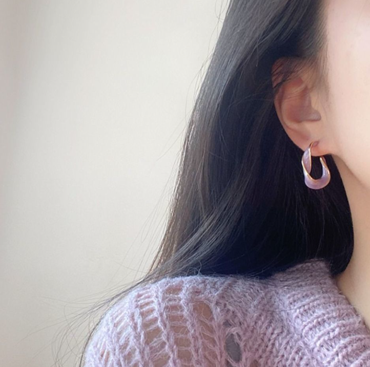 Twisted Hoop Earring