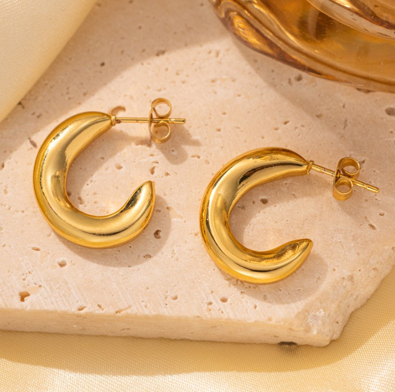 GOLD ANTI TARNISH SMALL HOOP KOREAN EARRINGS