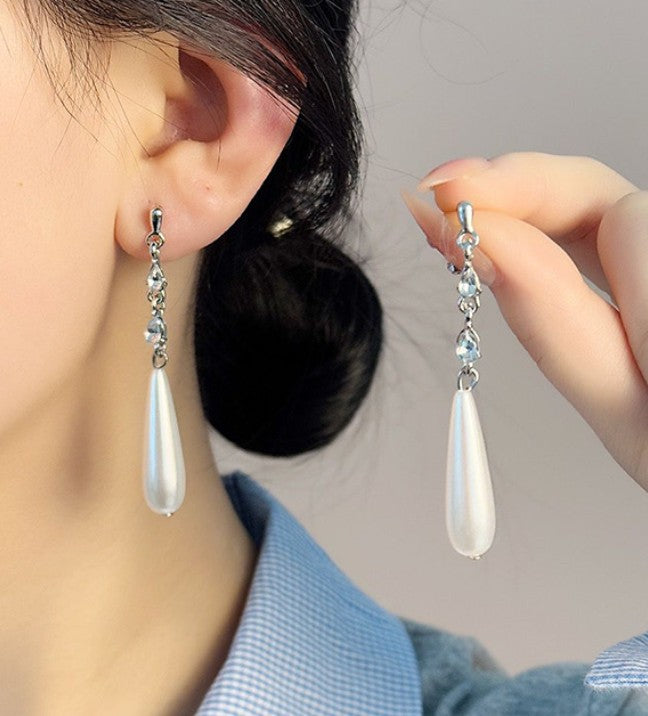 PEARLS CRYSTALS DROP KOREAN EARRINGS