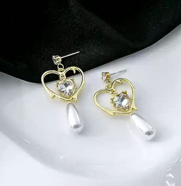 HEART PEARL AD STONE DROP KOREAN EARRINGS