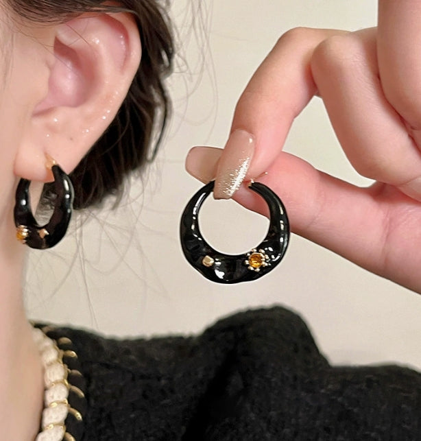 BLACK HOOP KOREAN EARRINGS