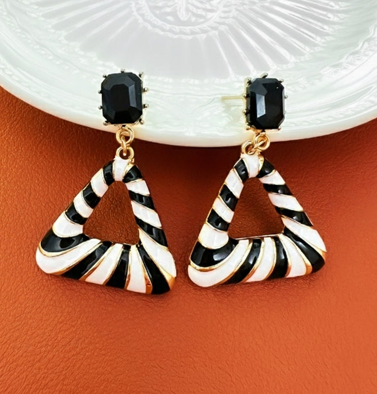 TRIANGLE STRIPPED DROP KOREAN EARRINGS