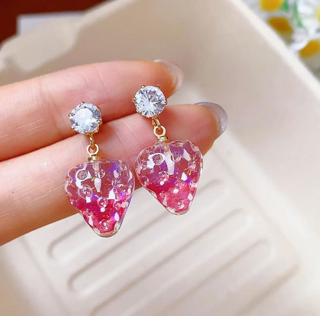 STRAWBERRY CRYSTALS DROP KOREAN EARRINGS
