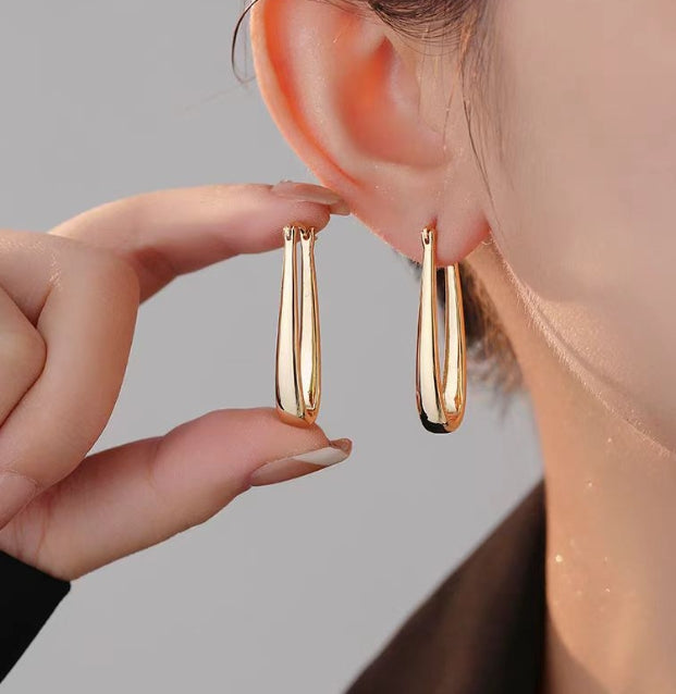 LONG U SHAPE HOOP KOREAN EARRINGS