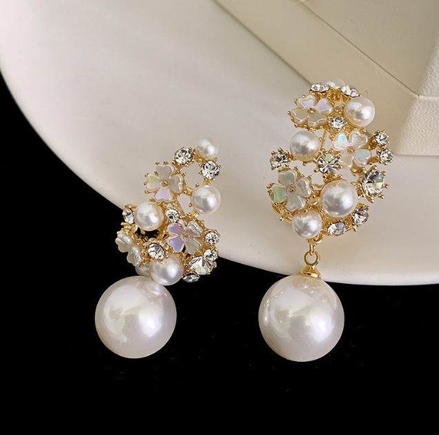FLOWER DIAMOND PEARL KOREAN DROP EARRINGS