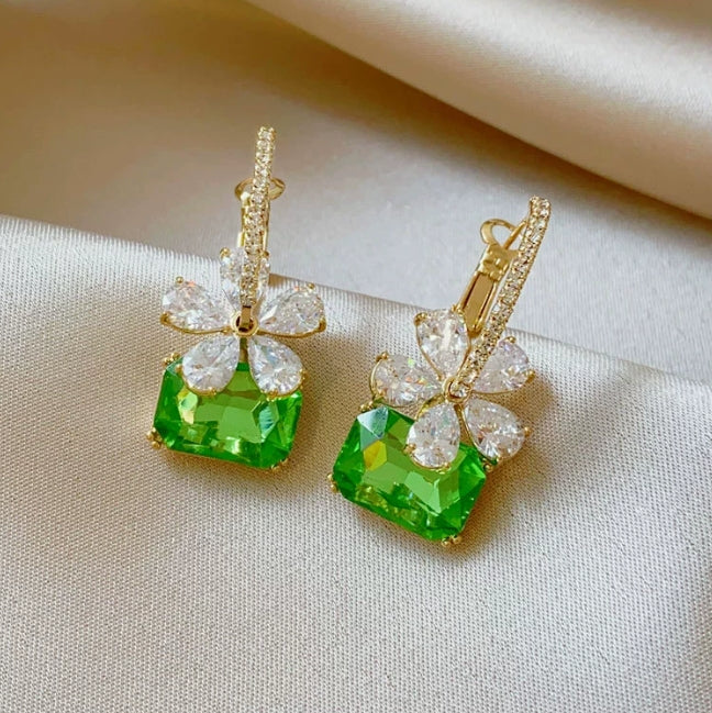 GREEN AD STONE KOREAN DROP EARRING