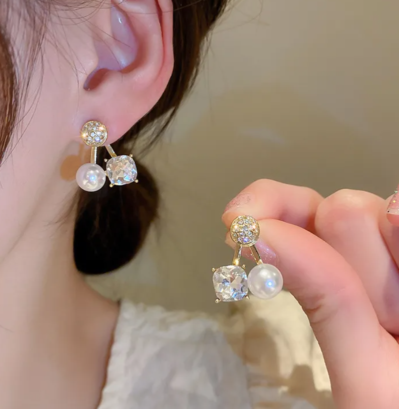 Crystal Pearl Drop / Stud Earring
