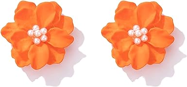 Flower Pearl stud Earring