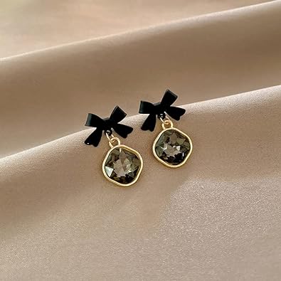 Bow Tie Crystal Drop Earring