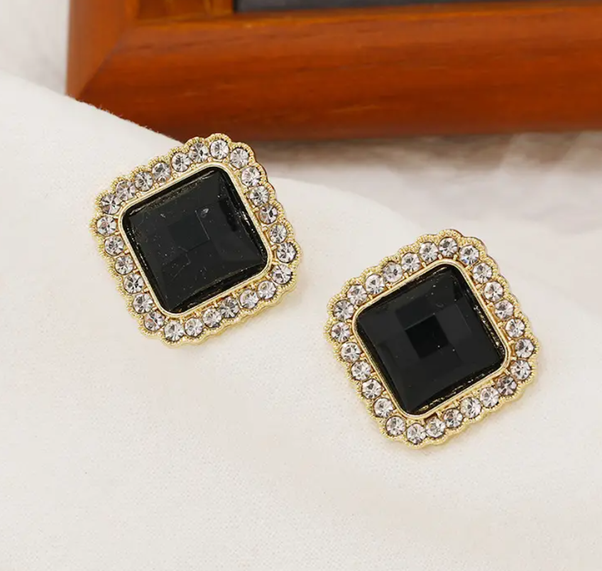 Geometric Crystal stud Earring